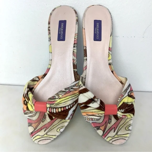 Sz. 7.5 Emilio Pucci Terry Shoes - Picture 3 of 17